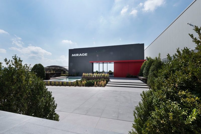 mirage_sala_mostra_foto-11-09-19097.jpg__900x600_q85_crop_subsampling-2-800×533